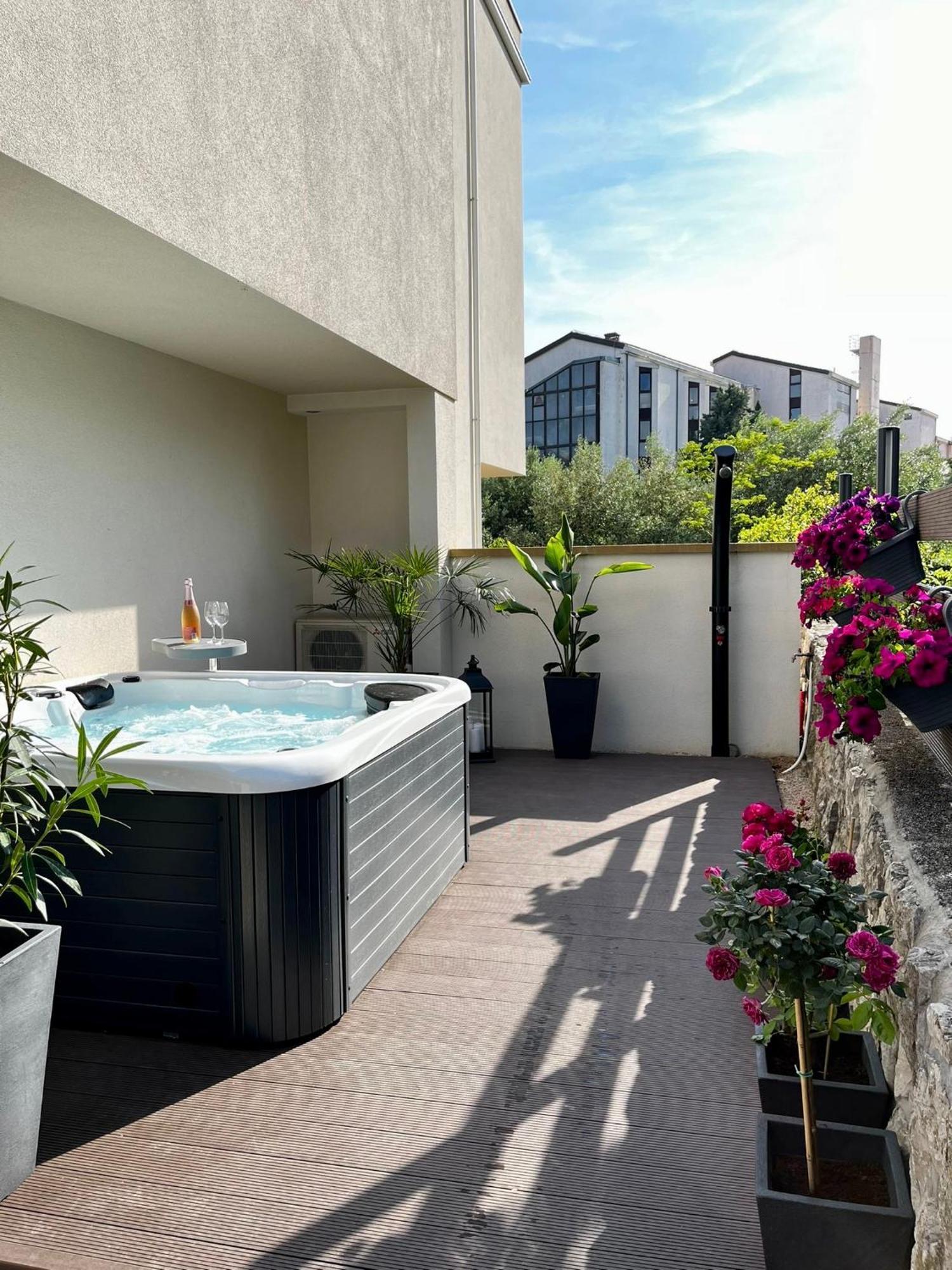 Studio Apartment Rosa Krk كرك المظهر الخارجي الصورة